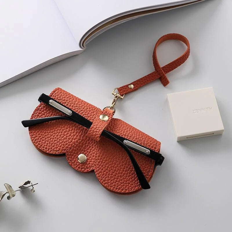 Scallop Clip-On Glasses Case – Vegan Leather