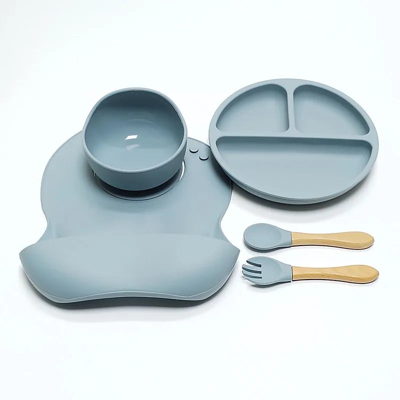 🍽️ 5-Piece Silicone Dinner Set – Stress-Free Mealtime for Kids! 👶✨