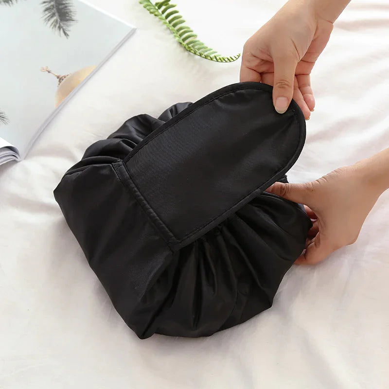 ✨ Drawstring Makeup Bag – Beauty on the Go, Made Effortless!